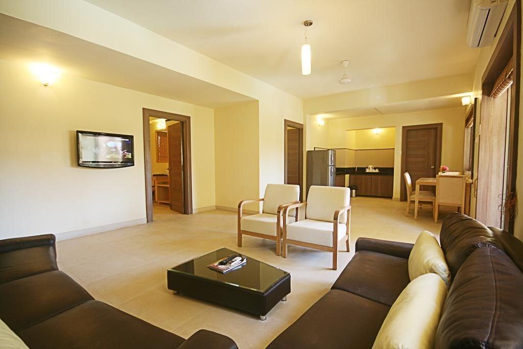 Sandalwood Hotel & Suites Santa Cruz Bagian luar foto