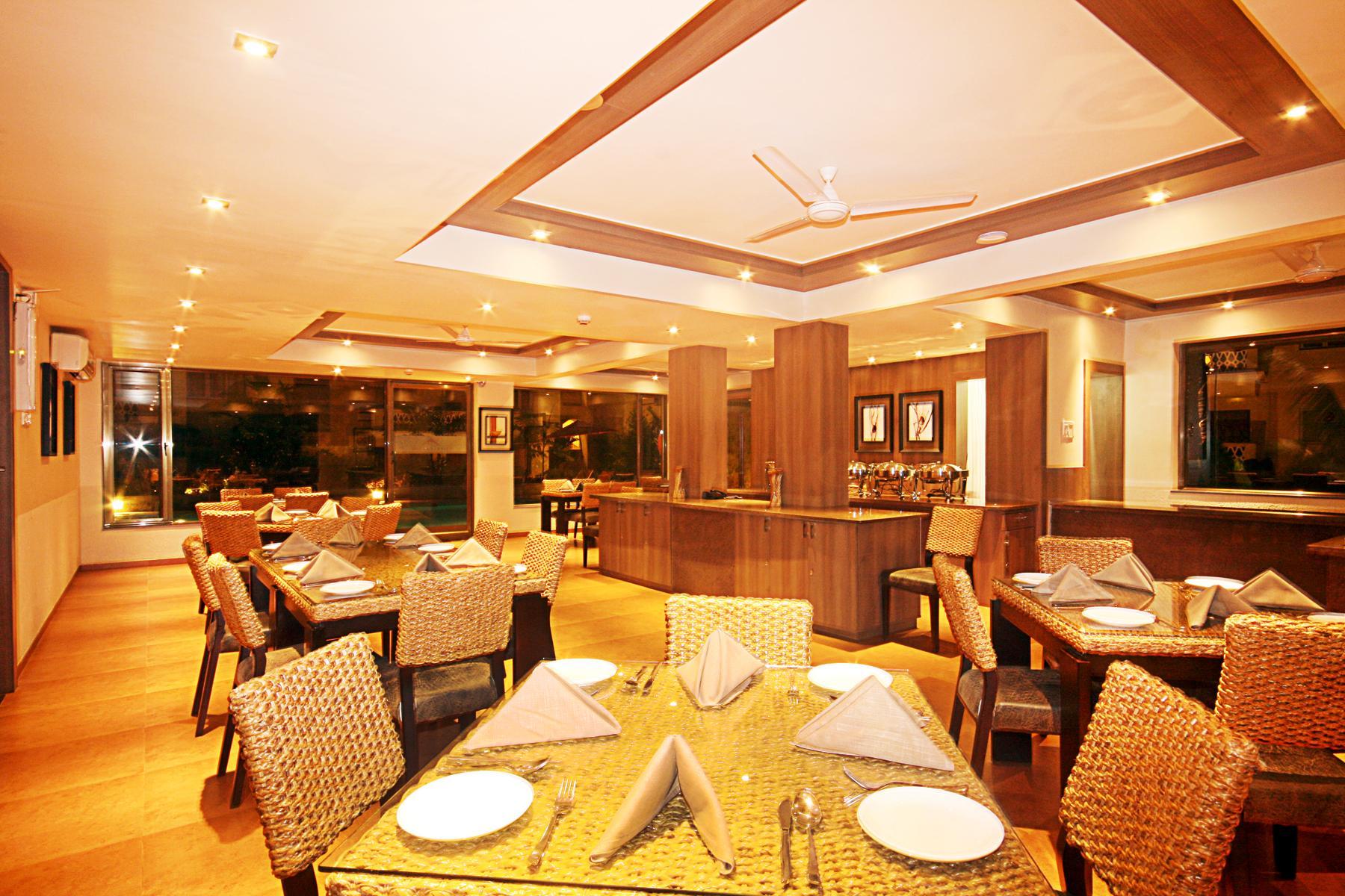 Sandalwood Hotel & Suites Santa Cruz Bagian luar foto