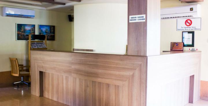 Sandalwood Hotel & Suites Santa Cruz Bagian luar foto