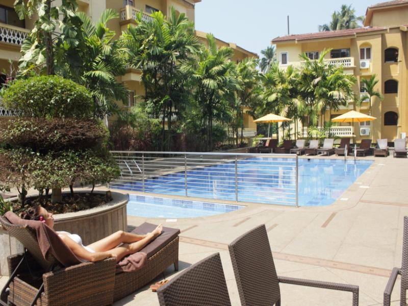 Sandalwood Hotel & Suites Santa Cruz Bagian luar foto