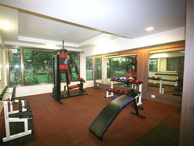 Sandalwood Hotel & Suites Santa Cruz Bagian luar foto