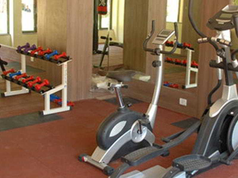Sandalwood Hotel & Suites Santa Cruz Bagian luar foto